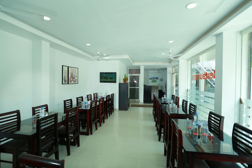 Chillax Vagamon Hotel Exterior foto